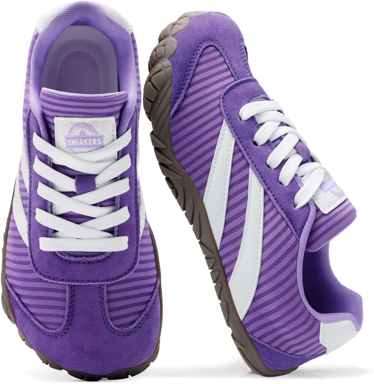 Overall design, silhouette, and first-impression style; best for showing the shoe’s casual sneaker look and minimalist profile.
