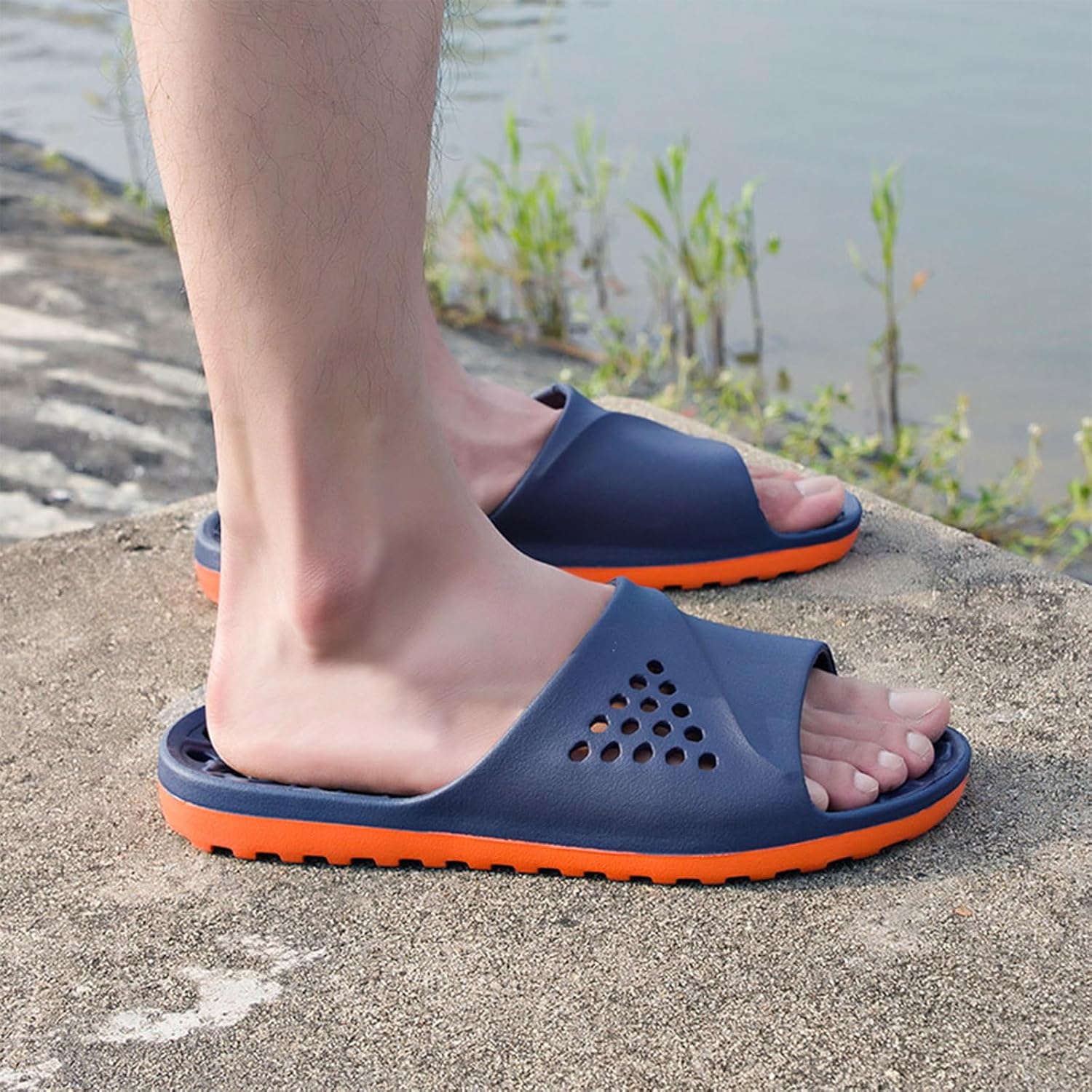 Helps communicate cushioning, sole height, and the overall structure of the slide.