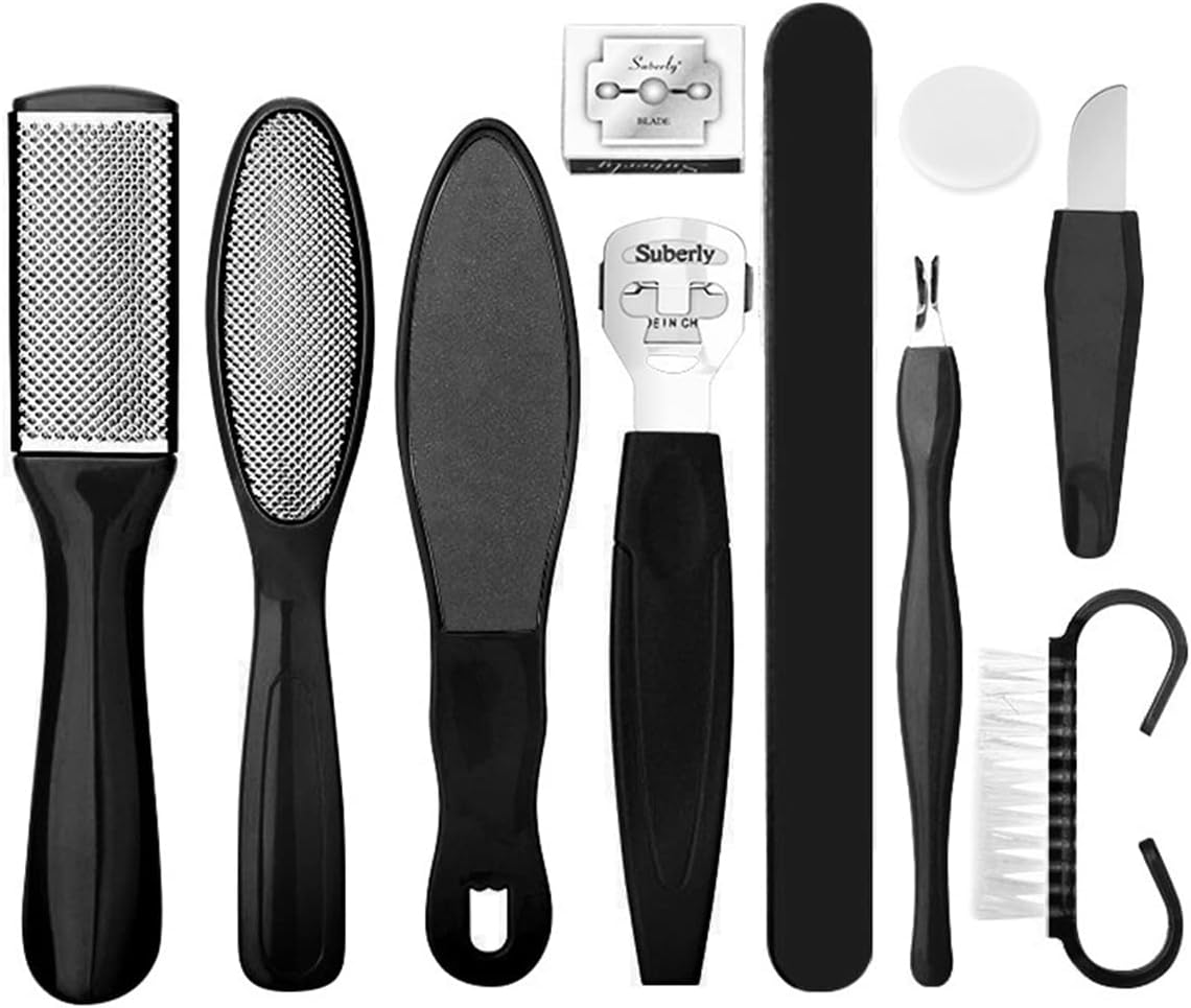 Overall presentation, product count, and the black colorway, helping buyers quickly understand the kit as a complete foot care solution.